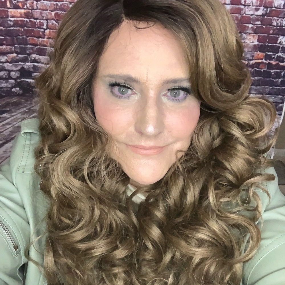 Outre Hudson Lace Front wig